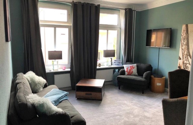 Apartment 'Altbaucharme In Zentraler Lage' with Wi-Fi
