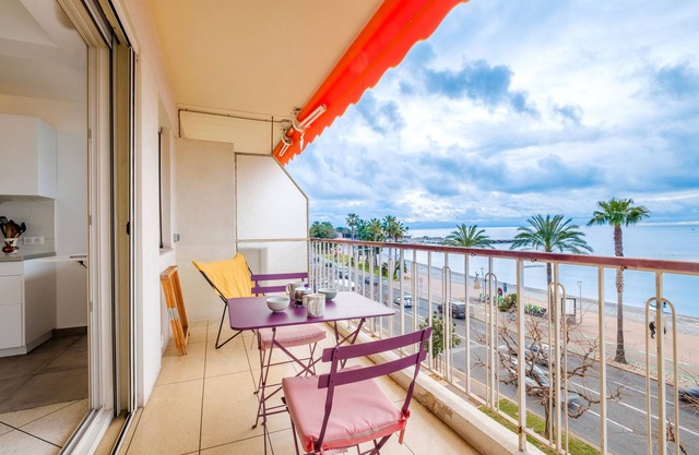 Apartment 'Angelina 2 Rooms Sea View' with Sea View, Balcony and Wi-Fi