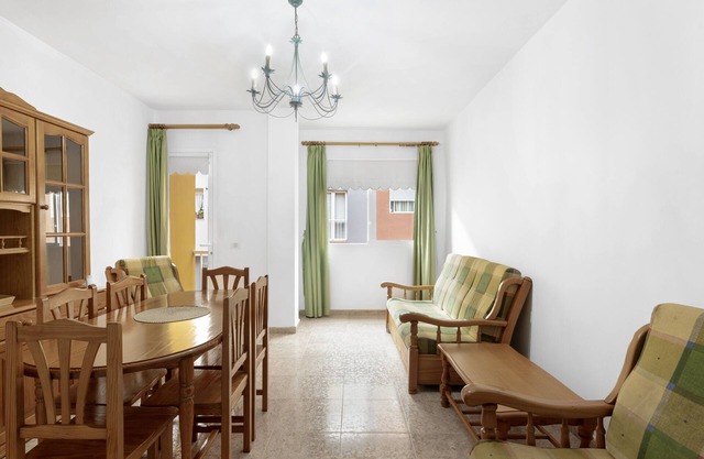 Apartment 'Apartamento Leoncio' with Mountain View, Balcony and Wi-Fi