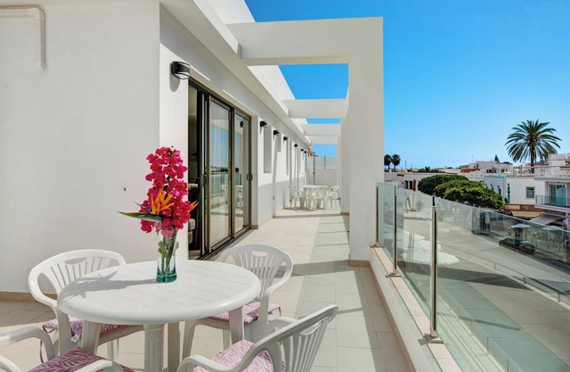 Apartment Atico Albamar with Mountain View, Wi-Fi, Balcony & Terrace