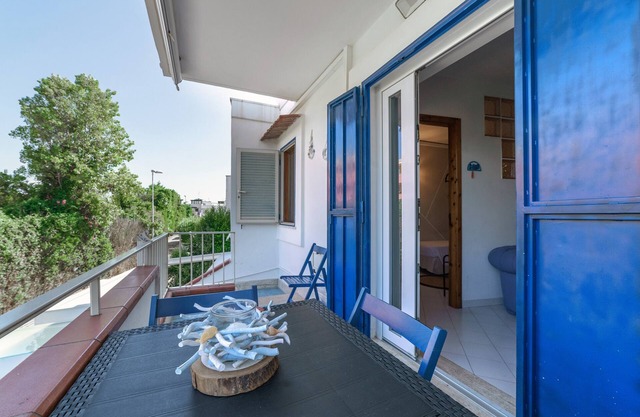 Apartment 'Blu Marine' with Balcony, Wi-Fi and Air Conditioning