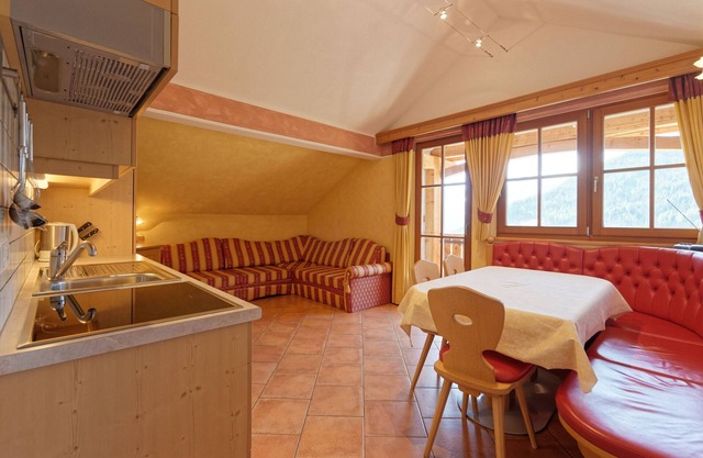 Apartment 'Bruneggerhof 1' with Mountain View, Private Garden and Wi-Fi