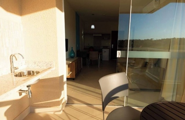 Apartment by Lake Corumbá and near Kawana Park