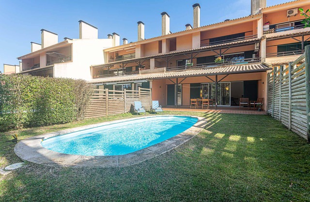 Apartment Ciprestes - Lovely Apartment in Aroeira Golf Resort by Allure Villas