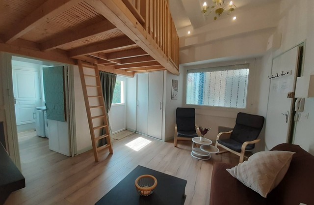 Apartment 'Confortable' with Mountain View, Private Terrace and Wi-Fi