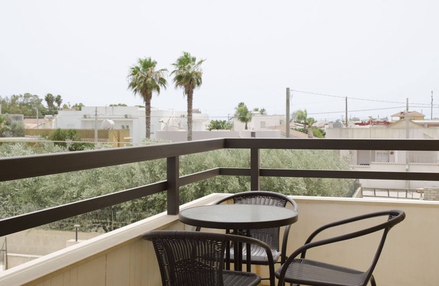 Apartment 'Dolce Vita Marzamemi Uno' with Sea View, Shared Terrace and Air Conditioning
