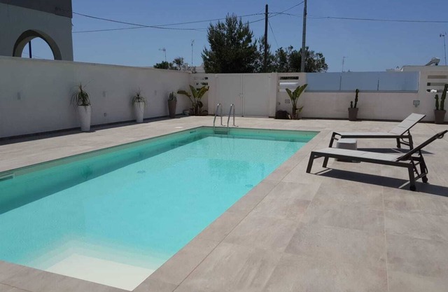 Apartment "Elite Luxury Residence 2" with Sea View, Pool, Wi-Fi & Terrace