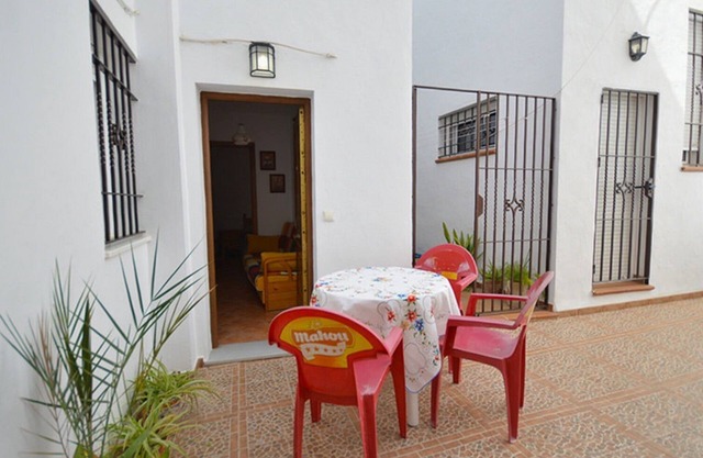 Apartment in the town centre with patio