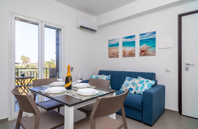 Apartment 'Etnabeach - Fondachello' with Mountain View, Wi-Fi and Air Conditioning