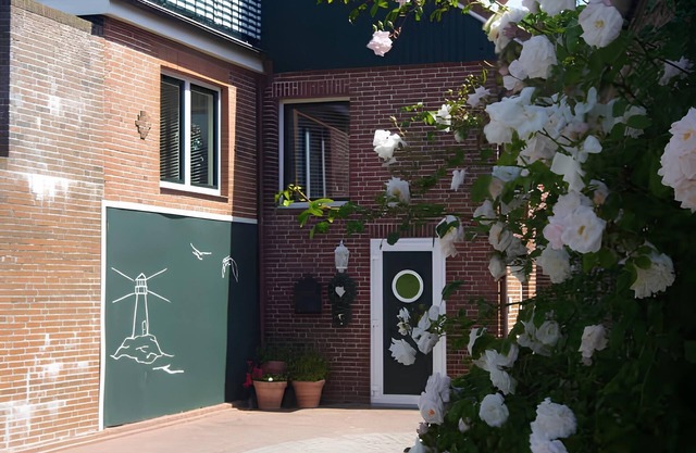 Apartment 'Fennas Ferienwohnungen Fenna' with Private Garden and Wi-Fi