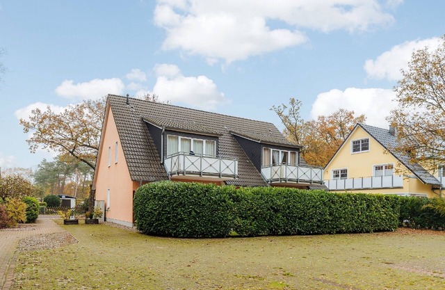 Apartment "Fewo Lachmöwe" with Terrace & Wi-Fi