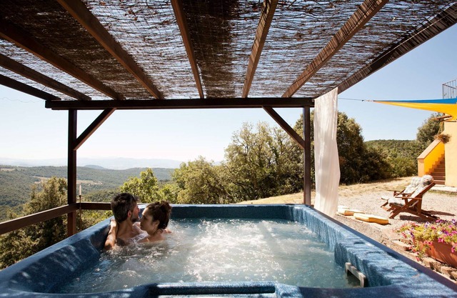 Apartment for 4 people in Tuscan farmhouse