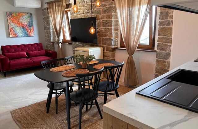 Apartment Groznjan III by Villas Guide