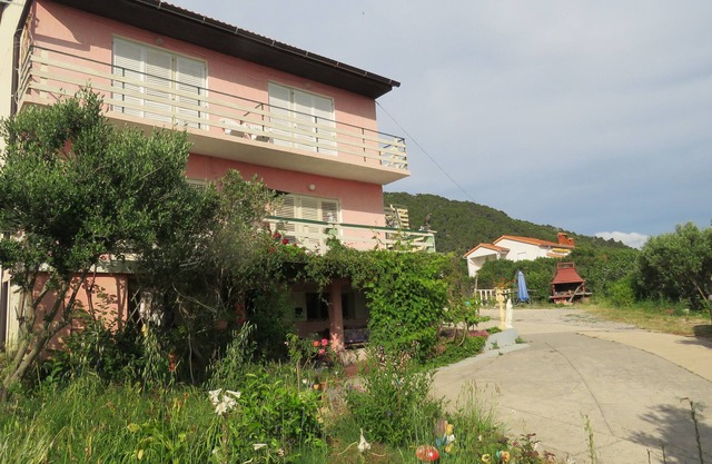 Apartment in an idyllic location in the heart of the Barbat