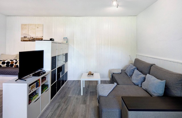 Apartment in Münden with Shared Terrace and Wi-Fi