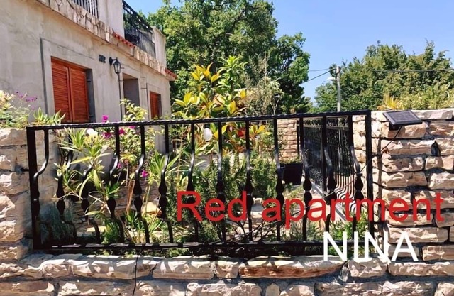Apartment in Karin Gornji with Seaview, Terrace, Air condition, WIFI (4207-3)