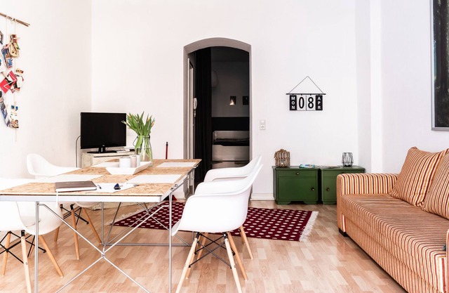 Apartment in one of the most fashionable districts of Berlin: Friedrichshain.