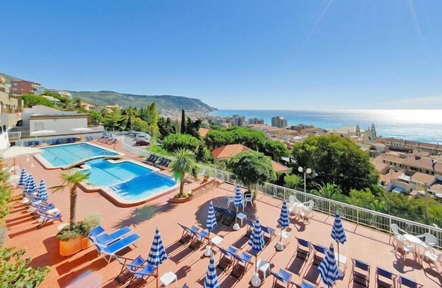 Apartment in Pietra Ligure with garage