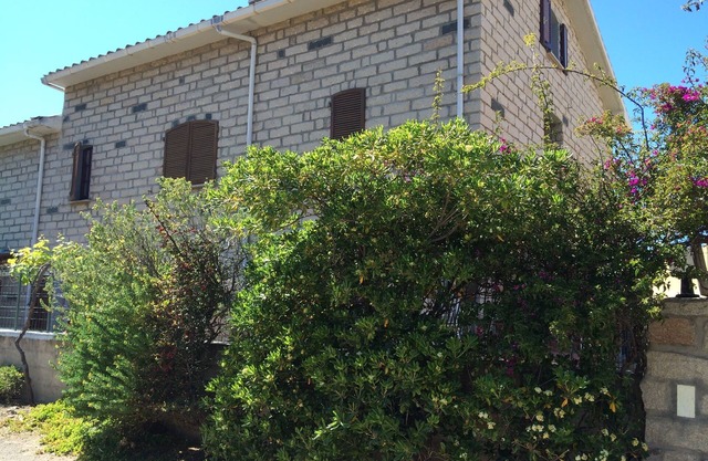 APARTMENT IN VILLA IN LU BAGNU 5 MIN FROM THE BEACH CASTELSARDO