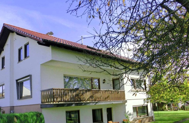 Apartment in Winnen near forest