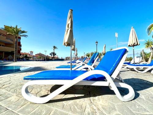 Apartment Junior Suite with Pool or Sea view, Wifi and heated pool