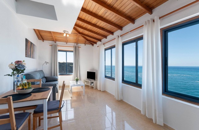 Apartment 'La Bayana - 8' with Sea View, Shared Pool and Wi-Fi