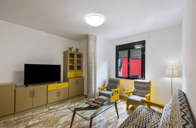 Apartment 'Lujan 3c Entre Cielo Y Mar' with Mountain View, Balcony and Wi-Fi