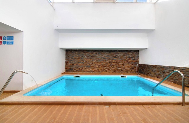 Apartment "Maré Cheia SI40" with private balcony, communal pools & WLAN