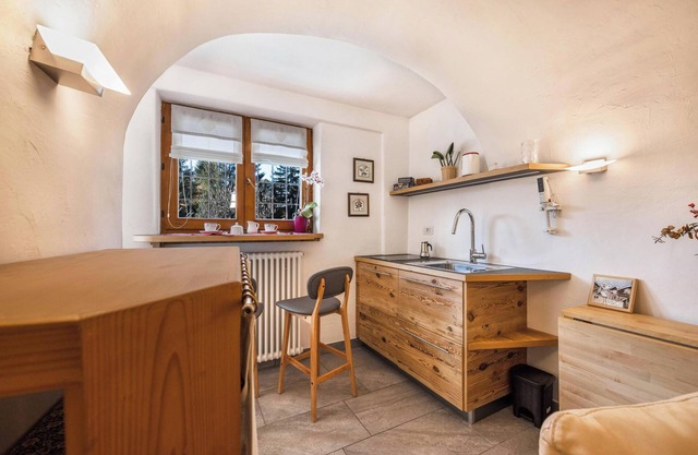 Apartment "Mariagrazia" with Mountain View, Garden & Turkish Bath