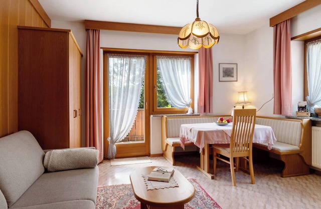 Apartment 'Mayr Drei' with Mountain View, Balcony and Wi-Fi