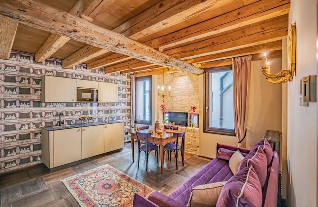 Apartment Mia - Two Bedroom Villa, Sleeps 4