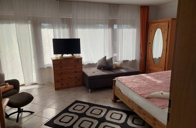 Apartment 'Osterwiese' with Private Terrace, Private Garden and Wi-Fi