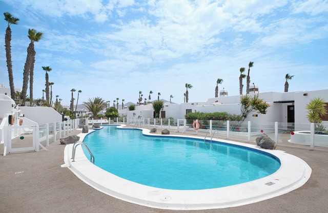 Apartment "Puerto Chico E" with Sea View, Shared Pool, Terrace & Wi-Fi