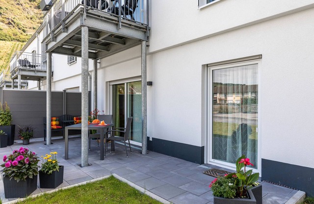 Apartment 'Punkt15' with Private Terrace, Private Garden and Wi-Fi