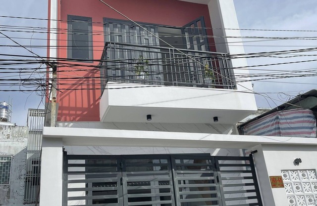 Apartment right in the floating market