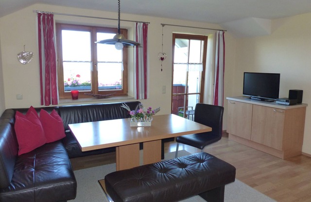 Apartment 'Schwärzler' with Balcony and Wi-Fi