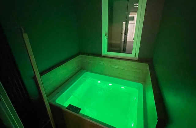 Apartment + spa in the historic center