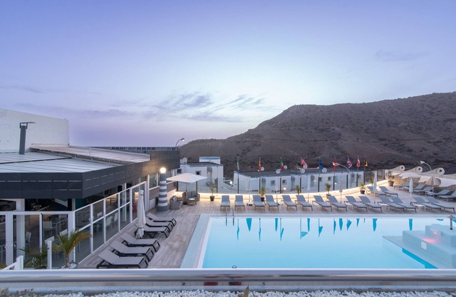 Apartment-Standard-Ensuite with Shower-Mountain view-CAT. 2