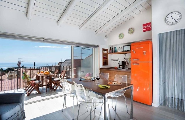 Apartment to let in Taormina Sicily, Taormina short term rentals, holiday flat in Taormina Sicily