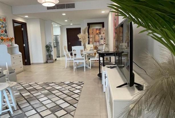 Apartment with a charming view of Viva Bahriya.