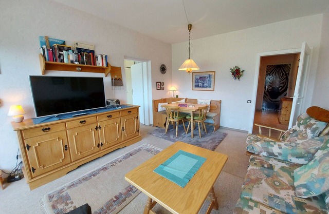 Apartment with exceptional mountain views, balcony and modern amenities in Bad M