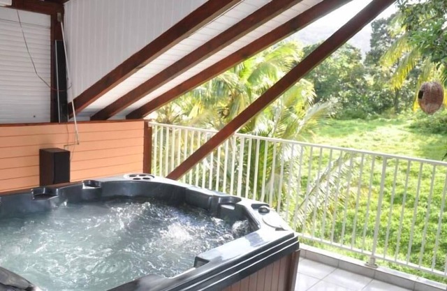 Apartment with SPA in Creole villa - Car rental on request