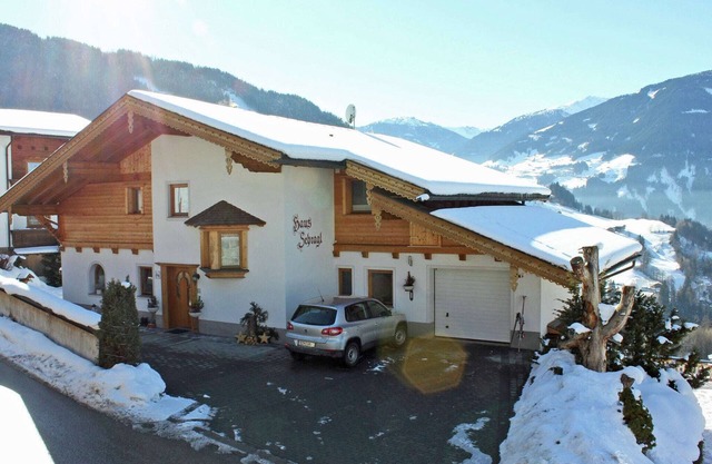 Apartment Zell am Ziller near Ski Arena