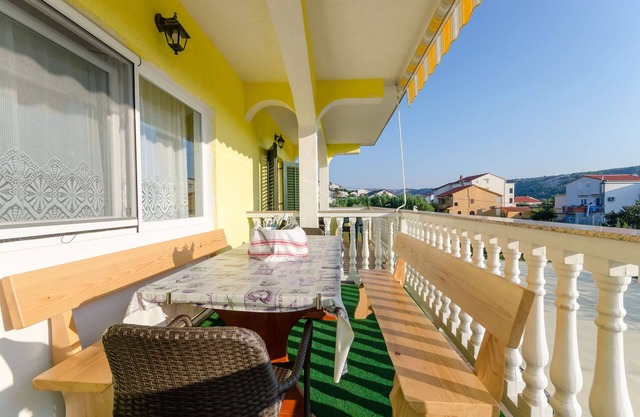Apartments Boza (86651-A1) - Lopar - island Rab