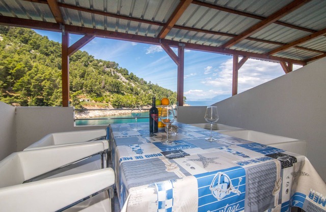 Apartments Jelena (40601-A1) - Bogomolje