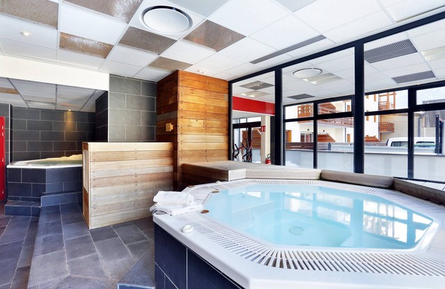 Appart cosy + charmant, près des pistes | Sauna