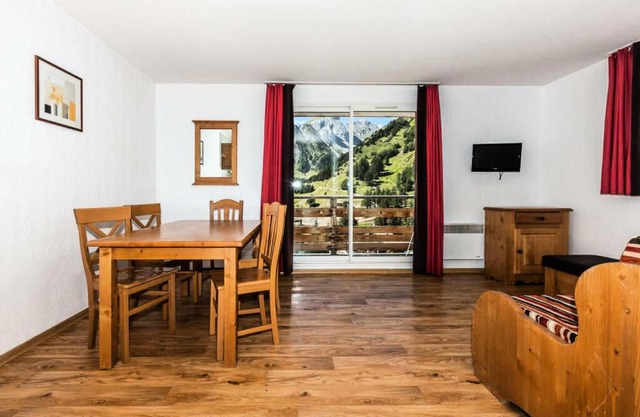 Appartement 2 Pièces 4/6 Personnes MAE-4104