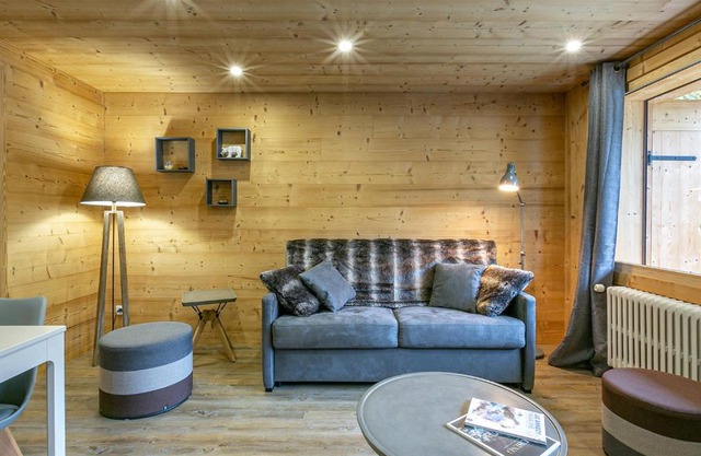 Appartement chaleureux avec parking à La Clusaz - FR-1-437-68