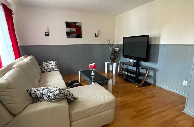 Appartement Charmant Situé Près de L'université à Découvrir