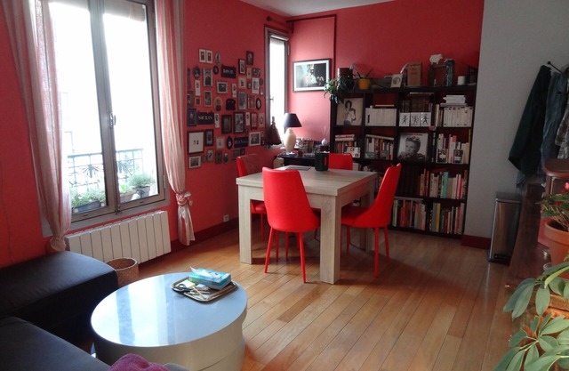 Appartement Charmant Dans un Quartier Chaleureux de Paris